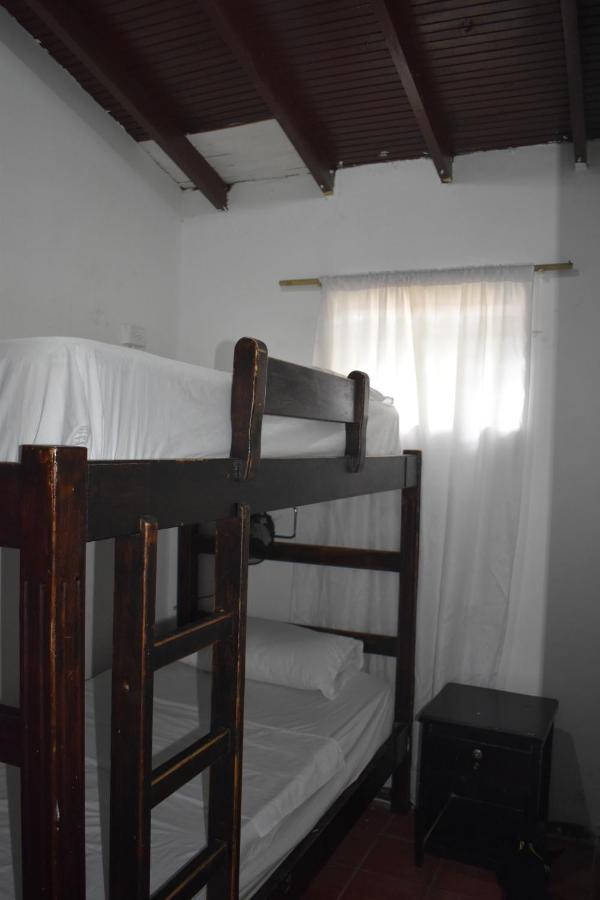 Esmed Hostel Μεντεγίν Εξωτερικό φωτογραφία