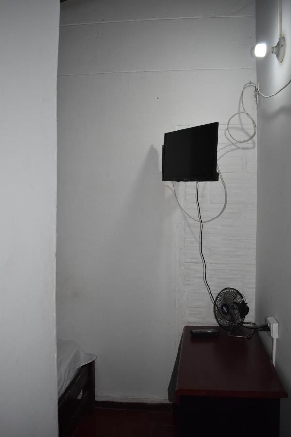 Esmed Hostel Μεντεγίν Εξωτερικό φωτογραφία
