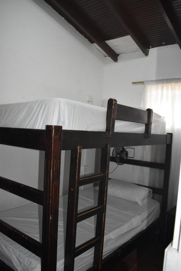 Esmed Hostel Μεντεγίν Εξωτερικό φωτογραφία
