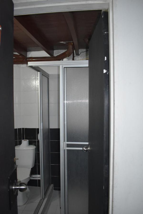 Esmed Hostel Μεντεγίν Εξωτερικό φωτογραφία