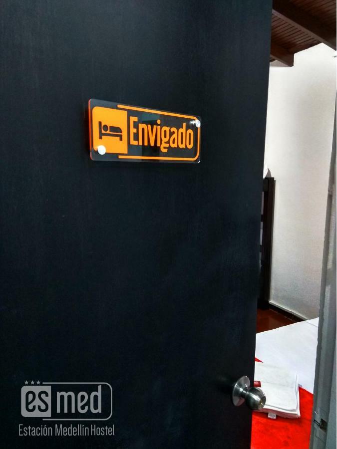 Esmed Hostel Μεντεγίν Εξωτερικό φωτογραφία